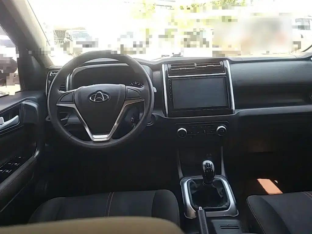 Changan Oushang X70A 2018 Model 1.5L Manual Standard Edition — миниатюра 17