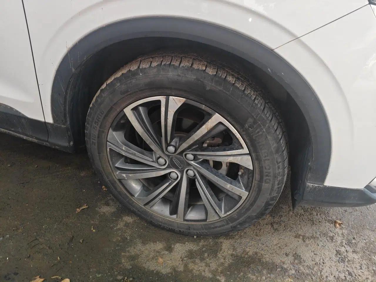 Geely Auto Coolray 2019 260T DCT Knight China VI Standard — миниатюра 5
