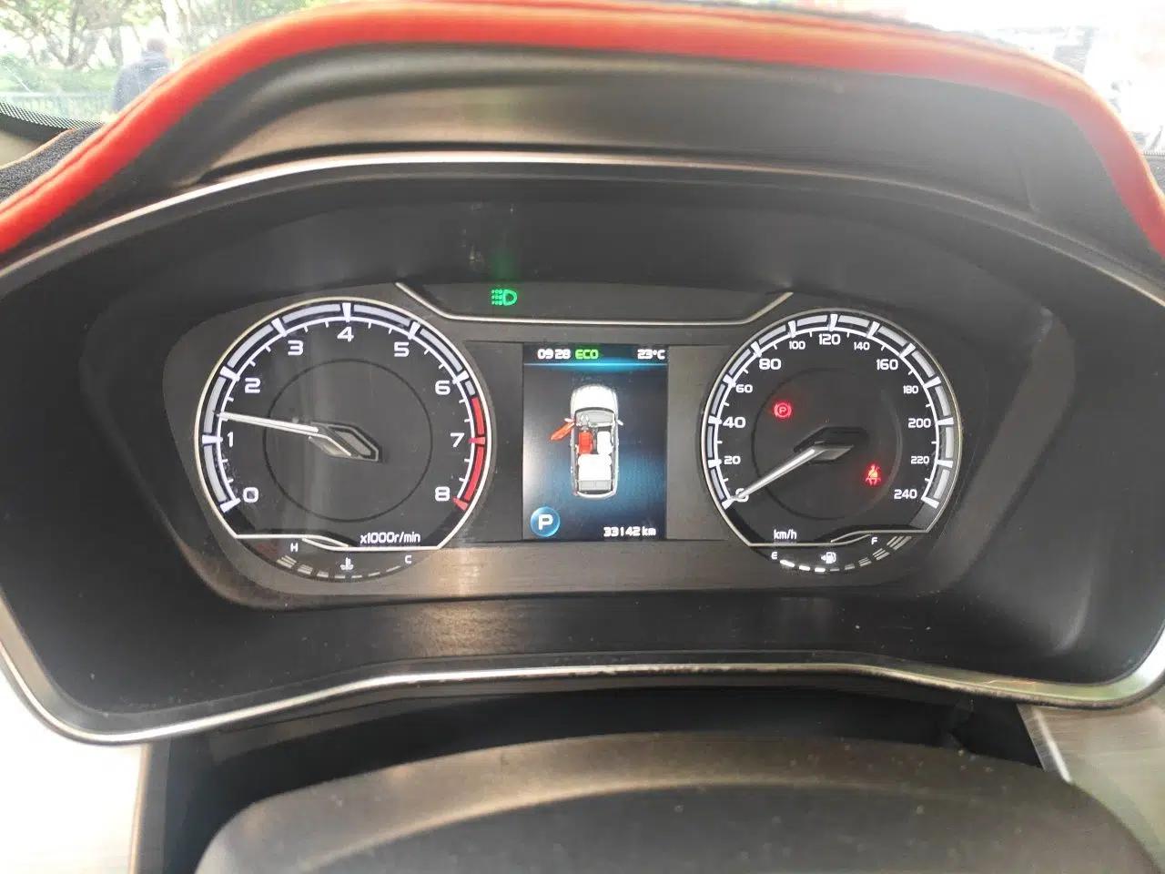 Geely Auto Coolray 2019 260T DCT Knight China VI Standard — миниатюра 8
