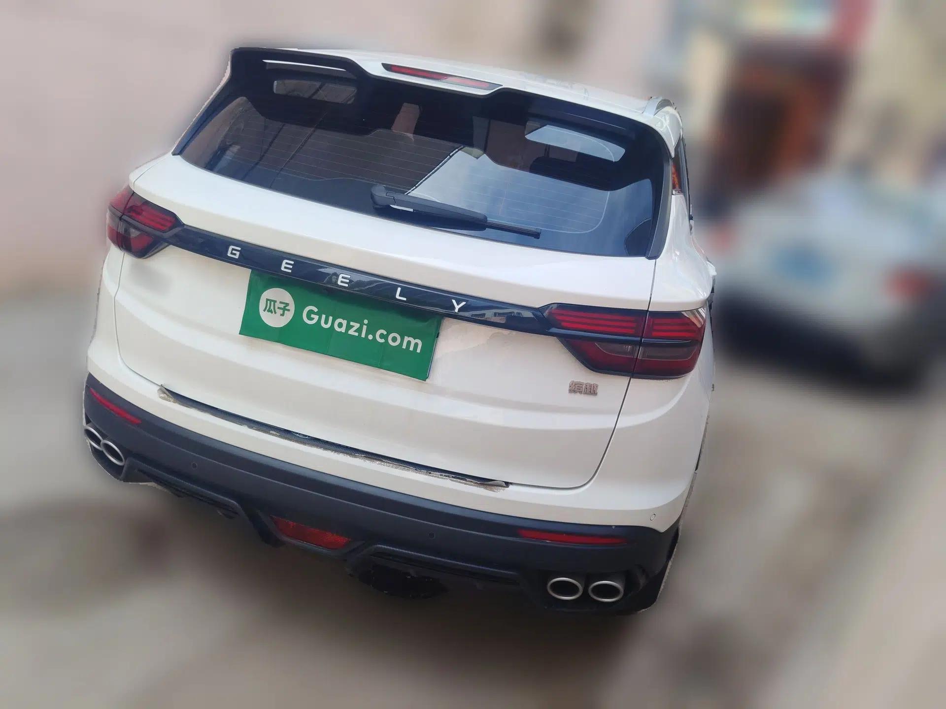 Geely Auto Coolray 2023 1.5T DCT Platinum Edition — миниатюра 6