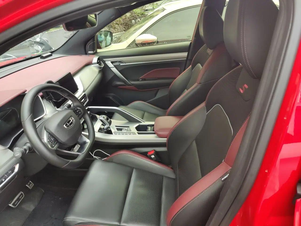 Geely Auto Coolray 2019 Sport Model 260T DCT Battle China V Standard — миниатюра 16