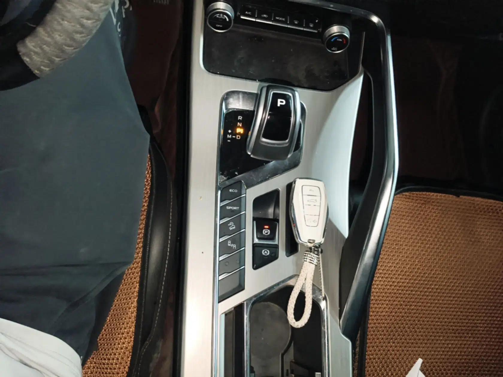 Geely Auto Coolray 2019 260T DCT Knight China VI Standard — миниатюра 16