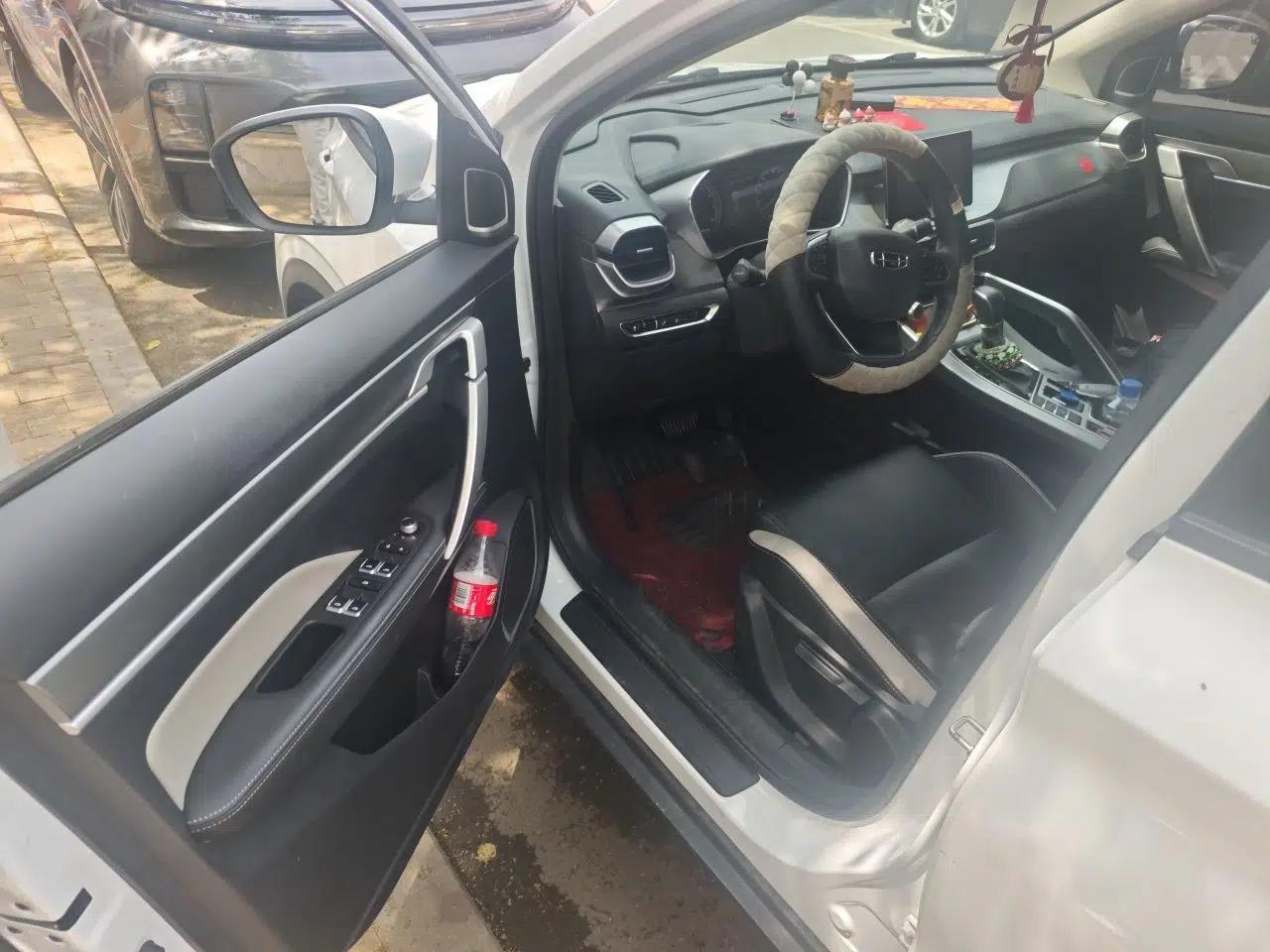 Geely Auto Coolray 2020 PRO 240T DCT Hunter — миниатюра 13