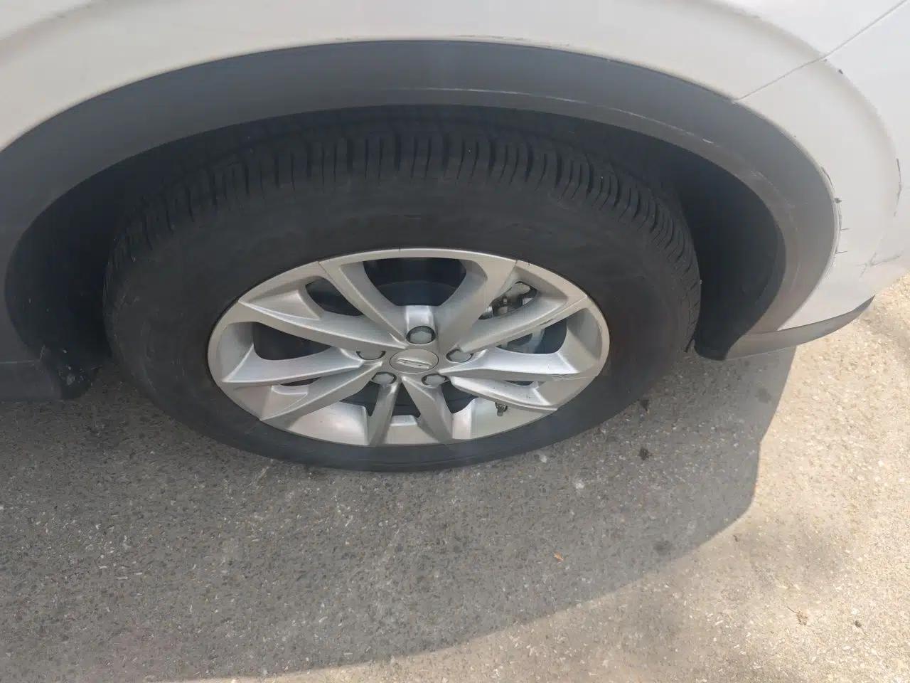 Geely Auto Coolray 2020 PRO 240T DCT Hunter — миниатюра 5