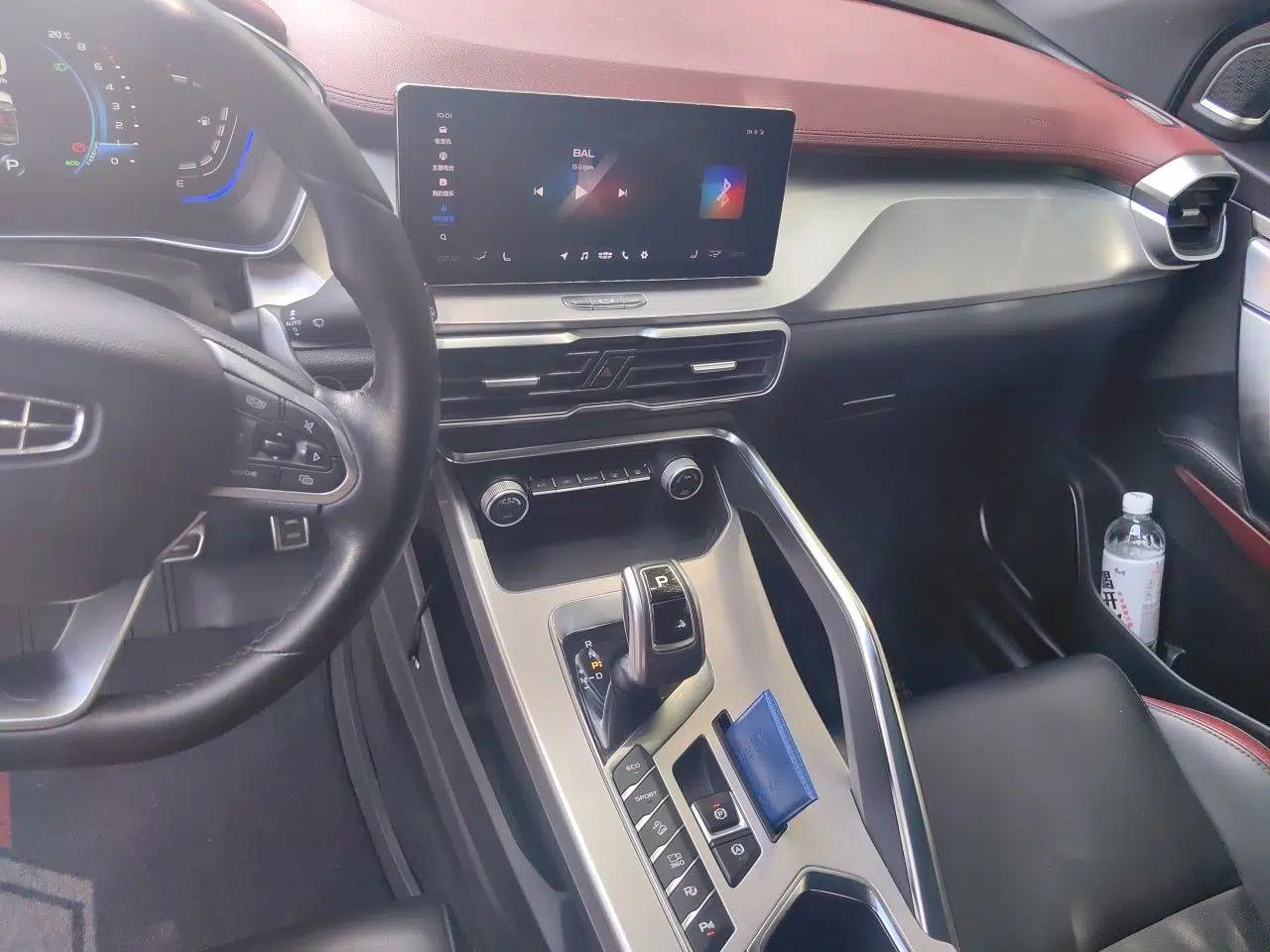 Geely Auto Coolray 2019 Sport Version 260T DCT Battle China VI Standard — миниатюра 14