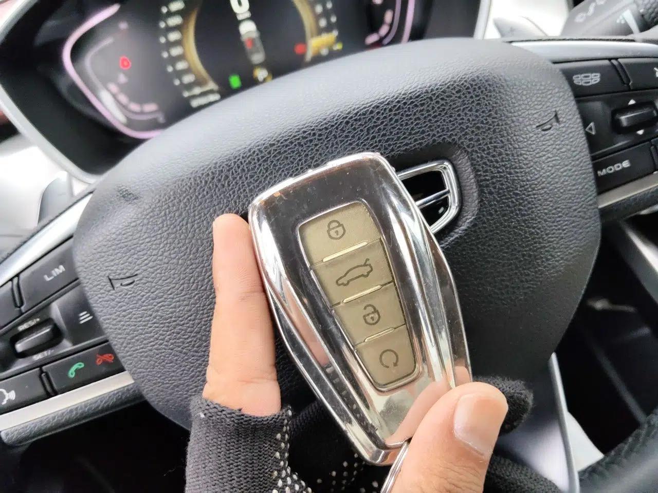 Geely Auto Coolray 2019 Sport Version 260T DCT Battle China VI Standard — миниатюра 9