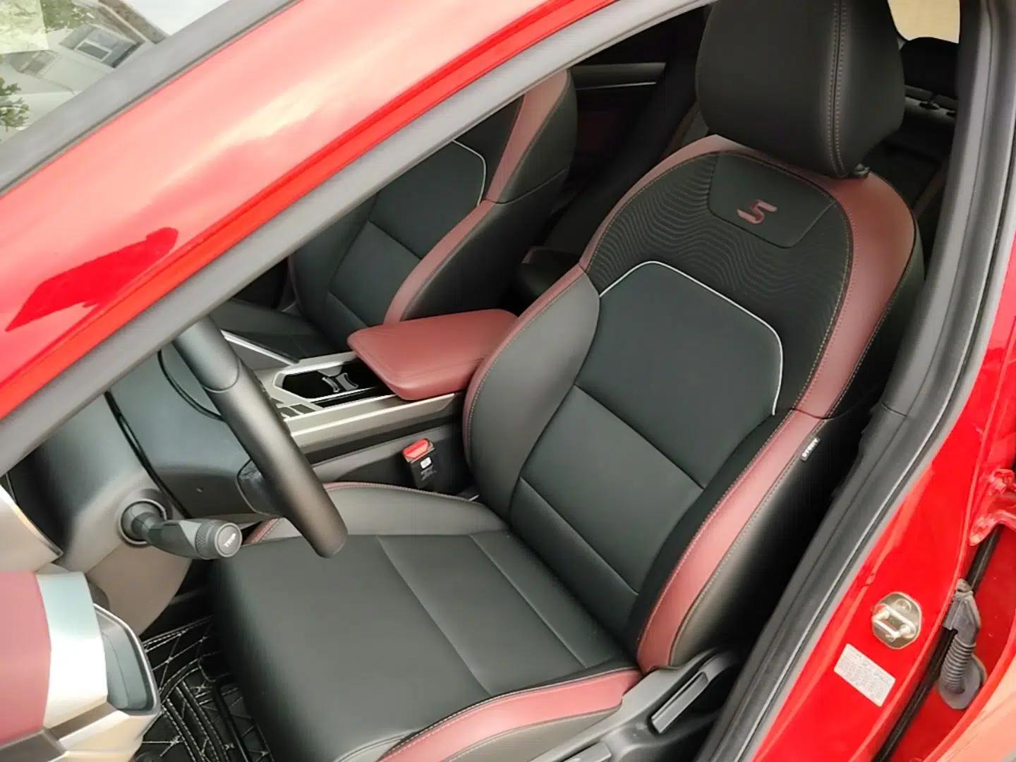 Geely Auto Coolray 2020 PRO 260T DCT Knight — миниатюра 17