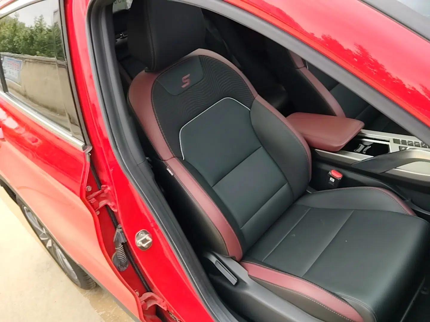 Geely Auto Coolray 2020 PRO 260T DCT Knight — миниатюра 23