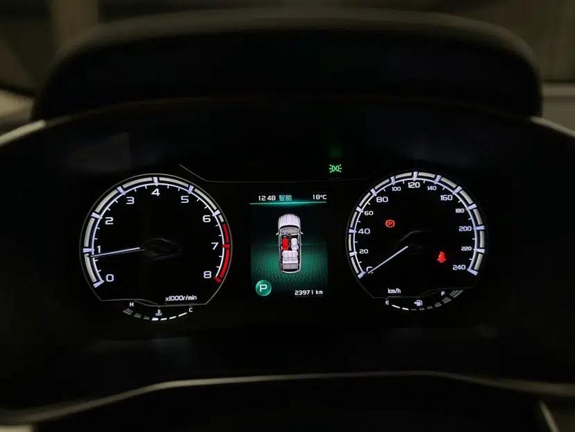Geely Auto Coolray 2023 1.5T DCT Platinum Edition — миниатюра 12