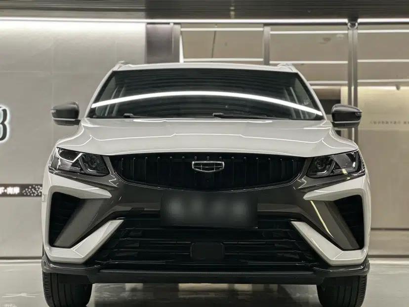 Geely Auto Coolray 2023 1.5T DCT Platinum Edition — миниатюра 8