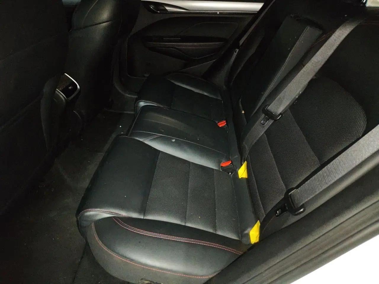 Geely Auto Binray 2019 200T DCT Binzhi Edition — миниатюра 18