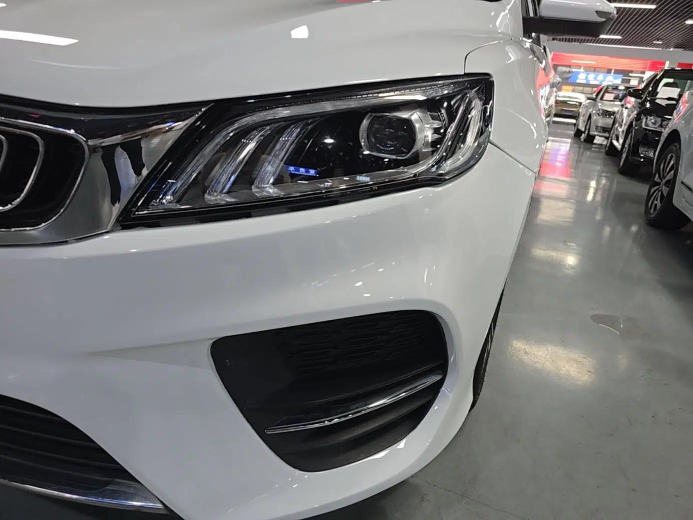 Geely Auto Binray 2018 14T CVT Binyi Edition — миниатюра 9