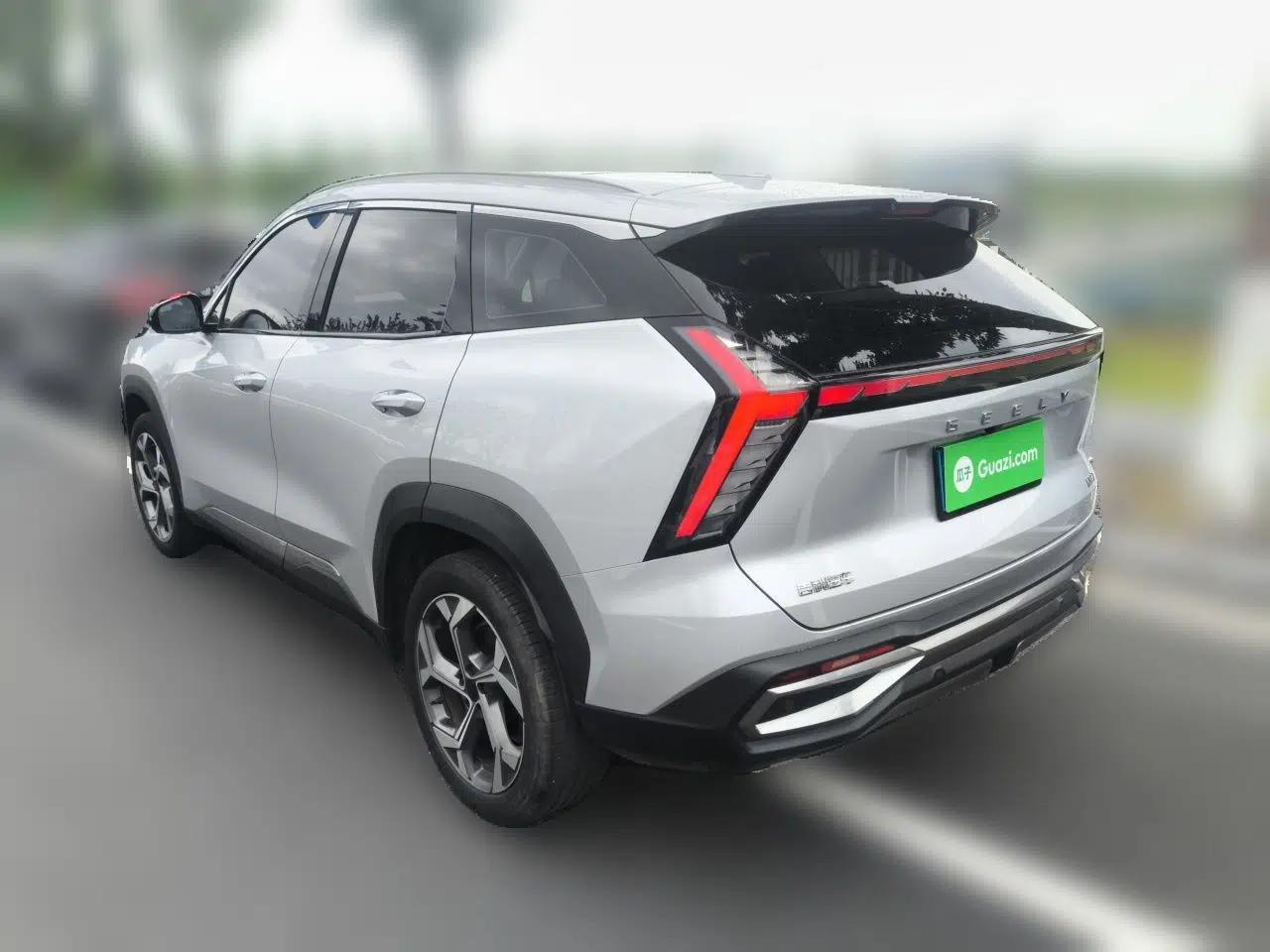 Geely Auto FX11 2023 1.5TD DCT Prestige Edition — миниатюра 4