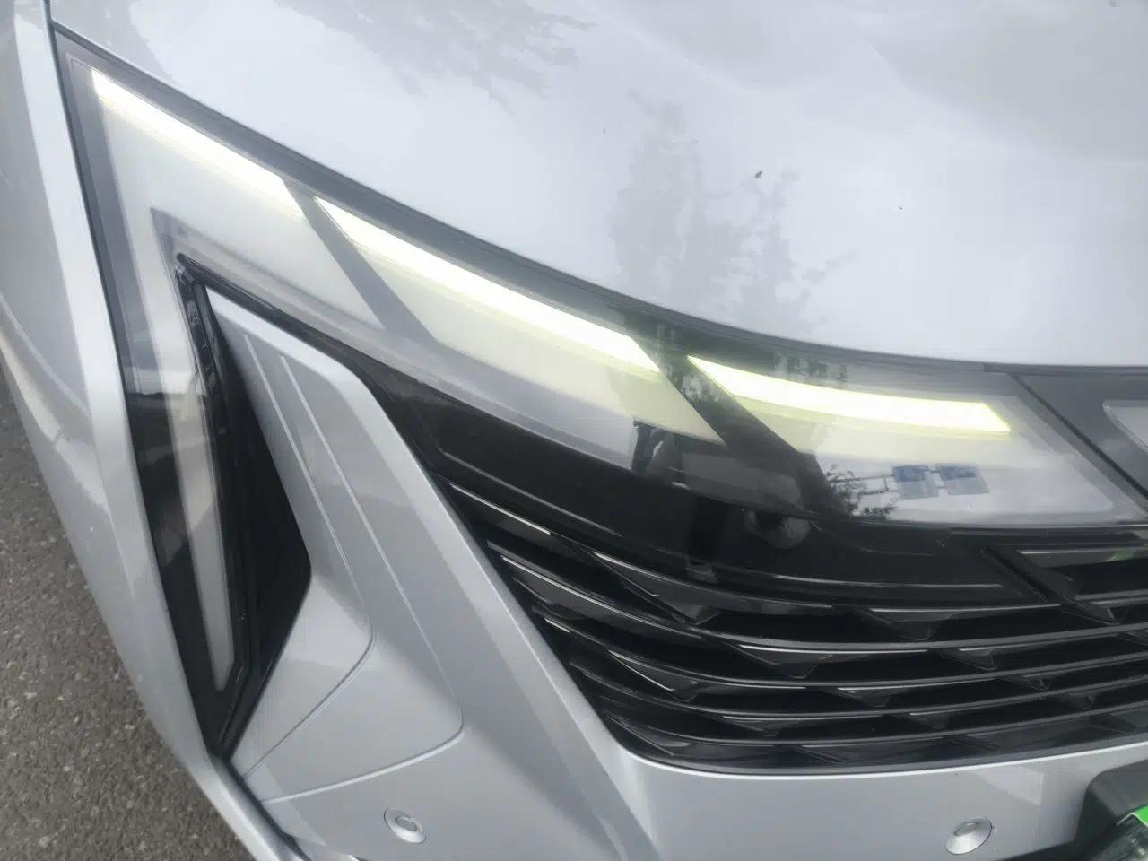 Geely Auto FX11 2023 1.5TD DCT Prestige Edition — миниатюра 7