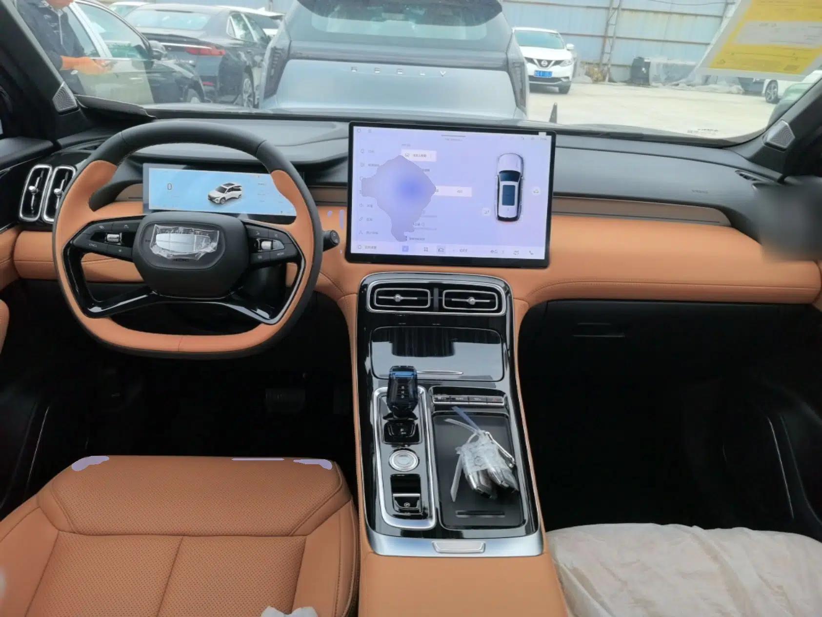 Geely Auto FX11 2025 4th Generation 1.5TD DCT - Shanhe — миниатюра 13