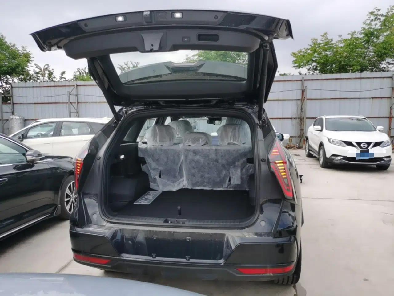 Geely Auto FX11 2025 4th Generation 1.5TD DCT - Shanhe — миниатюра 22