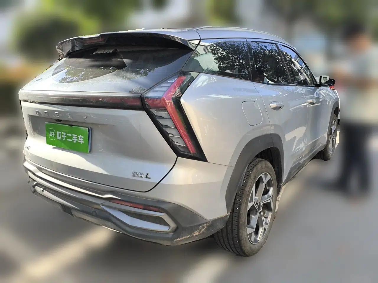 Geely Auto FX11 2024 1.5TD DCT Prestige Edition — миниатюра 6