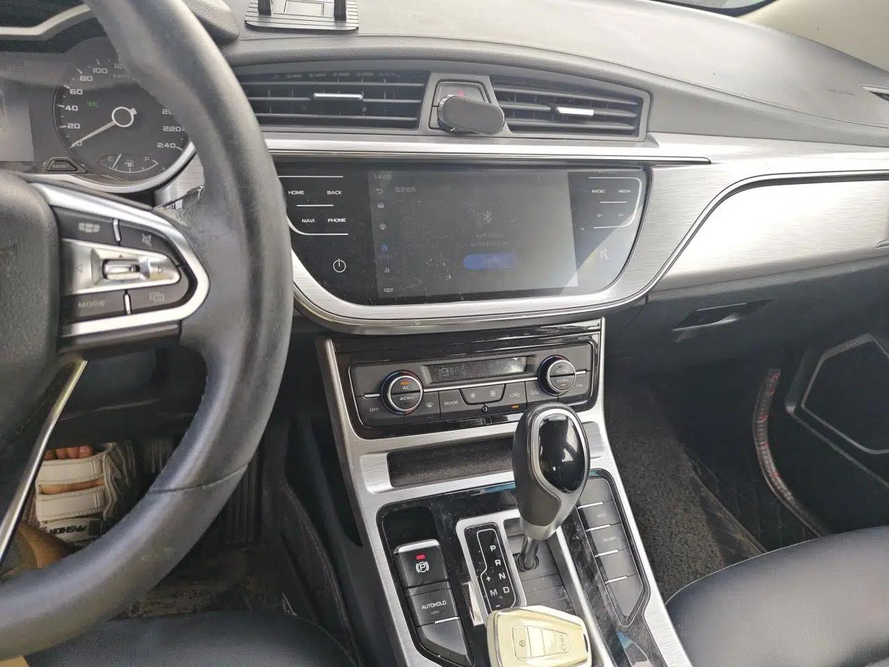Geely Auto Emgrand GS 2019 1.4T CVT Edition — миниатюра 14