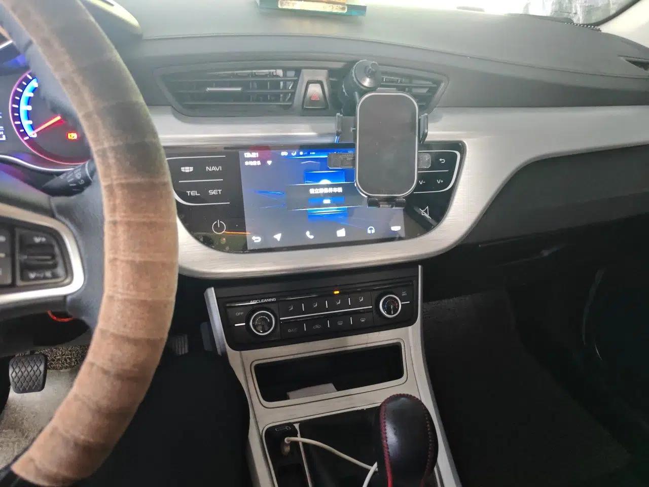 Geely Auto Vision 2019 Upgraded Model 1.5L Manual Luxury Version China VI Standard — миниатюра 14
