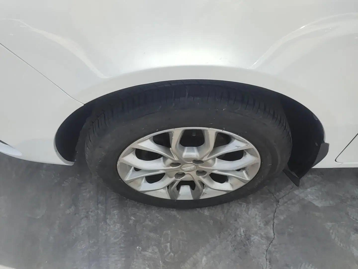 Geely Auto Vision 2018 1.5L Manual Happiness Edition — миниатюра 8