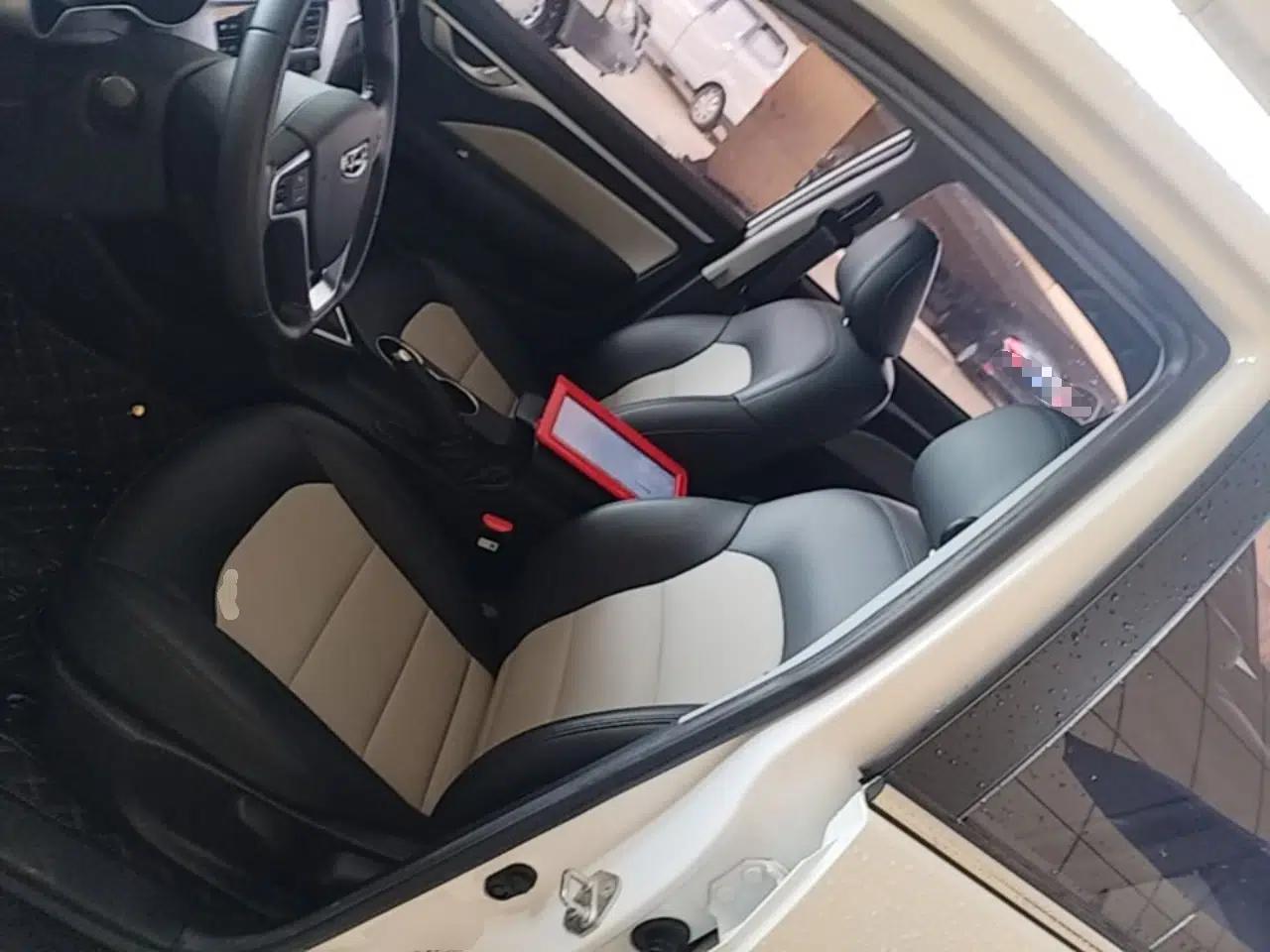 Geely Auto Vision 2020 Revised Version 1.5L CVT Asian Games Edition — миниатюра 17