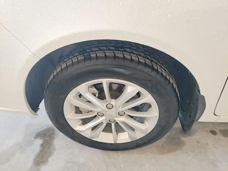 Geely Auto Vision 2020 Revised Version 1.5L CVT Asian Games Edition — миниатюра 9