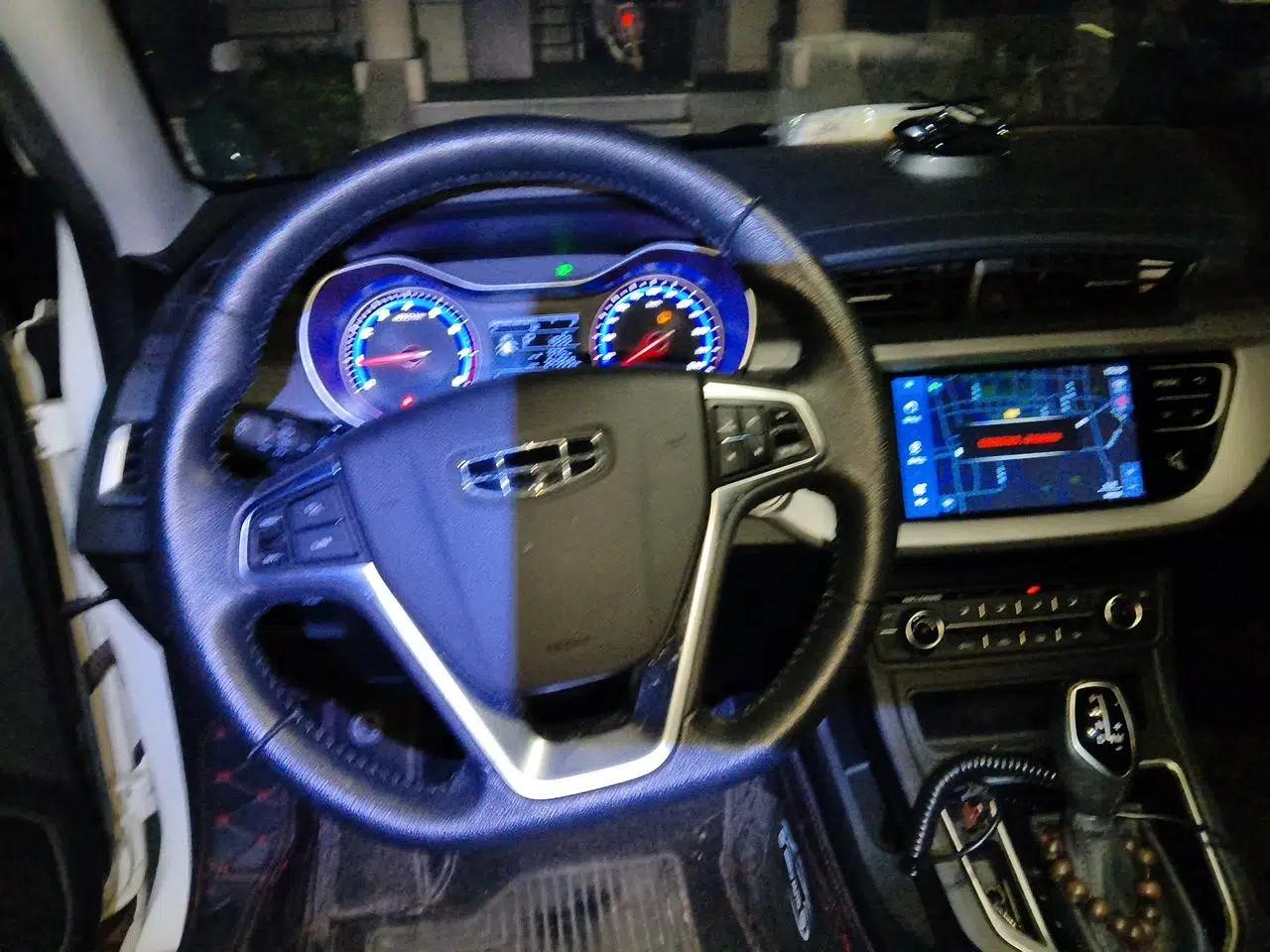 Geely Auto Vision 2020 1.5L CVT Asian Games Edition — миниатюра 11