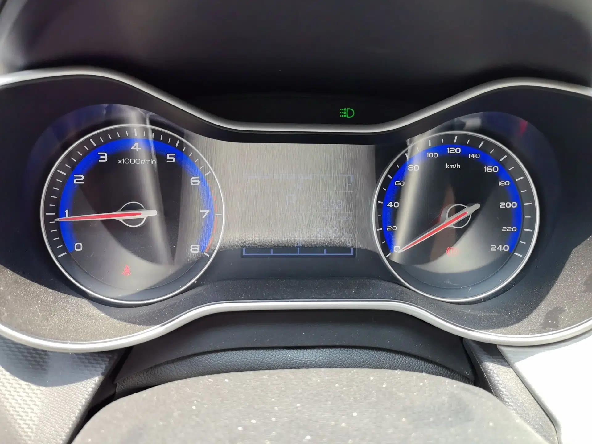 Geely Auto Vision 2018 1.5L Automatic Happiness Edition — миниатюра 12