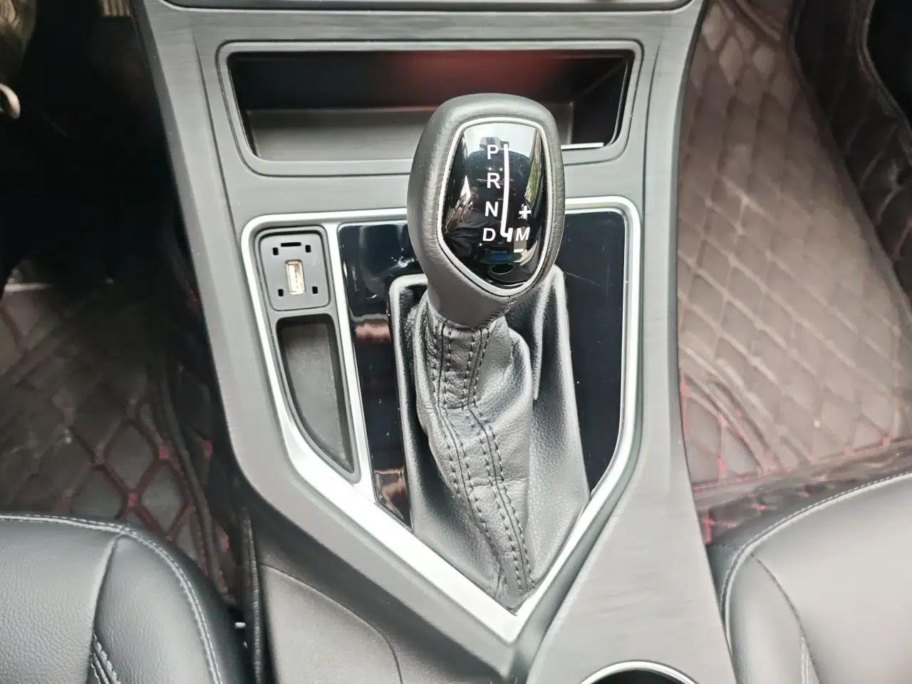 Geely Auto Vision 2020 Revised Version 1.5L CVT Asian Games Edition — миниатюра 15