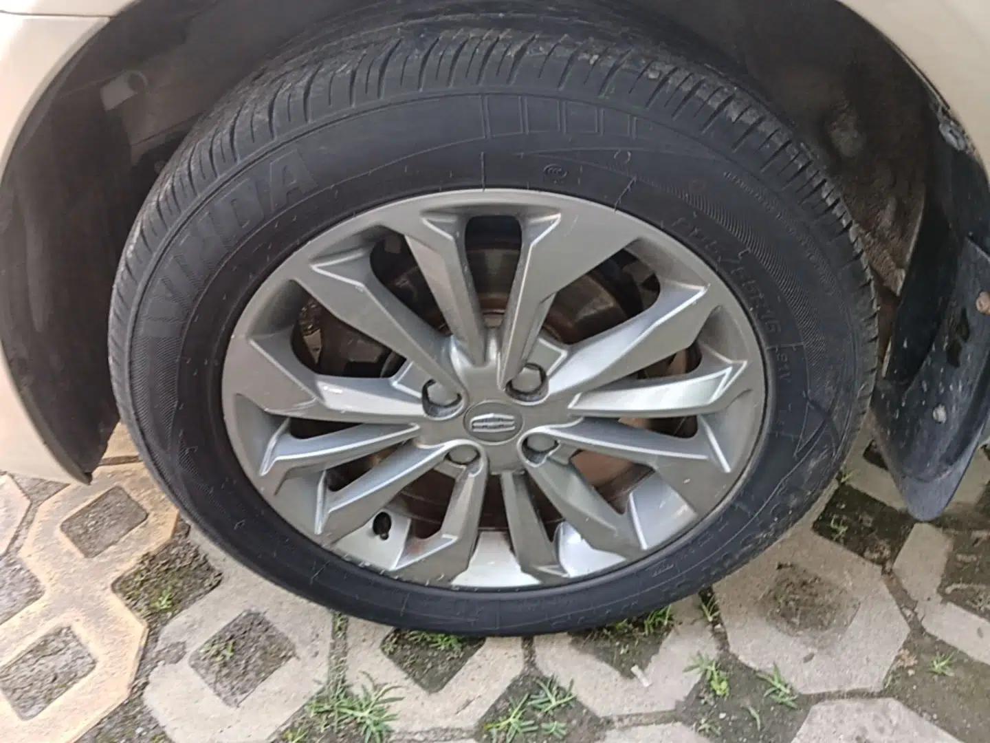 Geely Auto Vision 2017 1.5L Manual Happiness Edition — миниатюра 8
