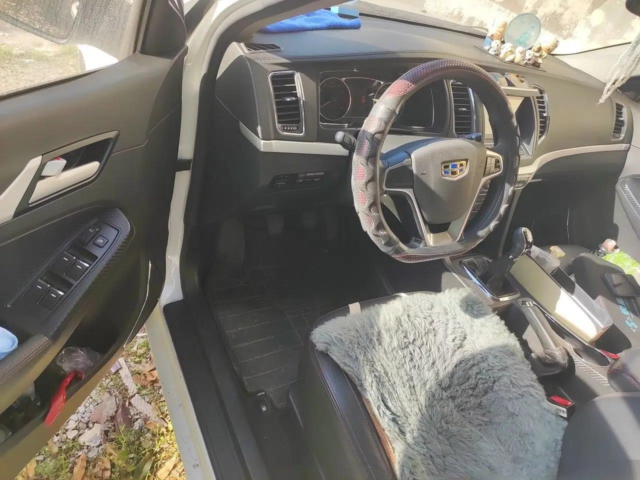 Geely Auto Vision 2016 1.5L Manual Happiness Edition — миниатюра 17