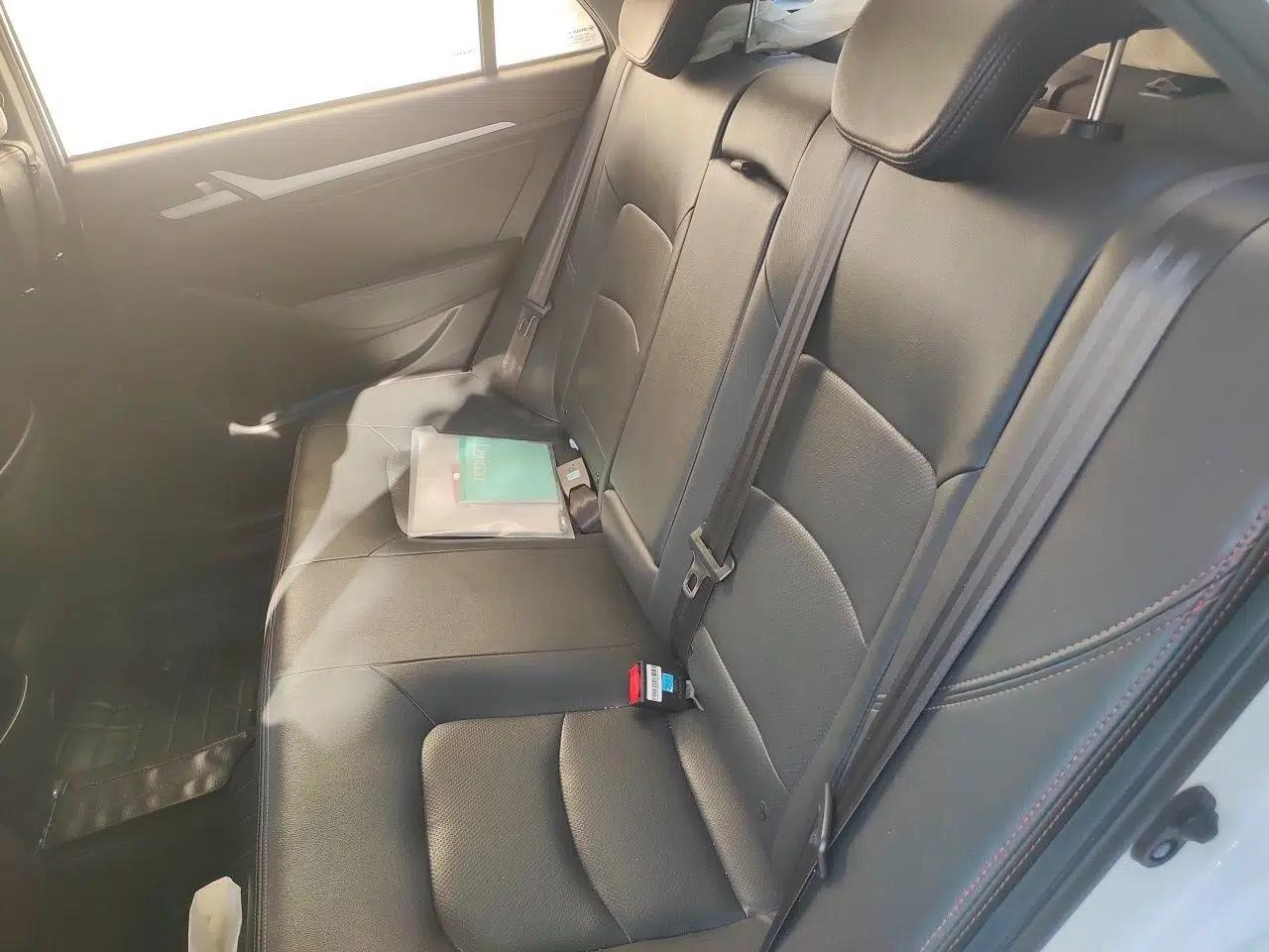 Geely Auto Vision 2016 1.5L Manual Happiness Edition — миниатюра 18