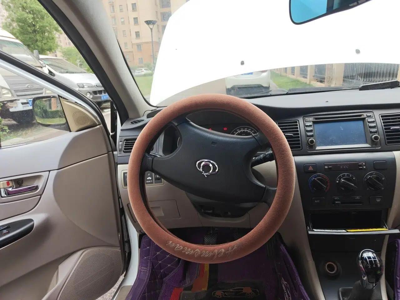 Geely Auto Vision 2015 1.5L Manual Happiness Edition — миниатюра 11