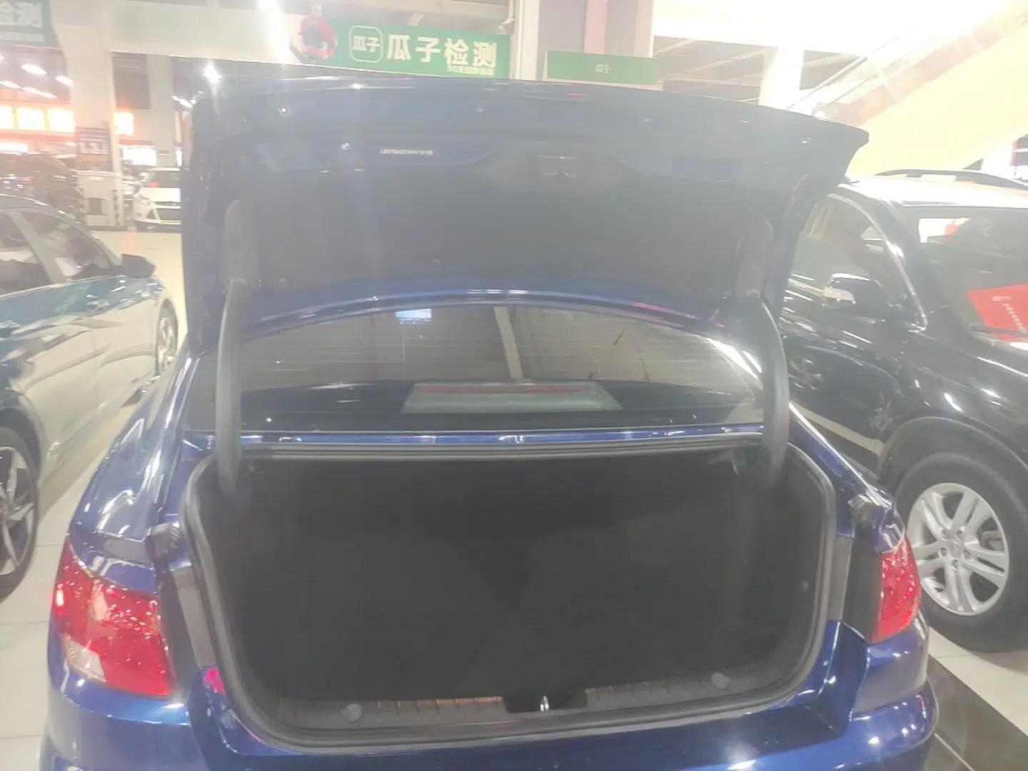Geely Auto Emgrand GL 2019 1.4T CVT Elite Smart Edition — миниатюра 22