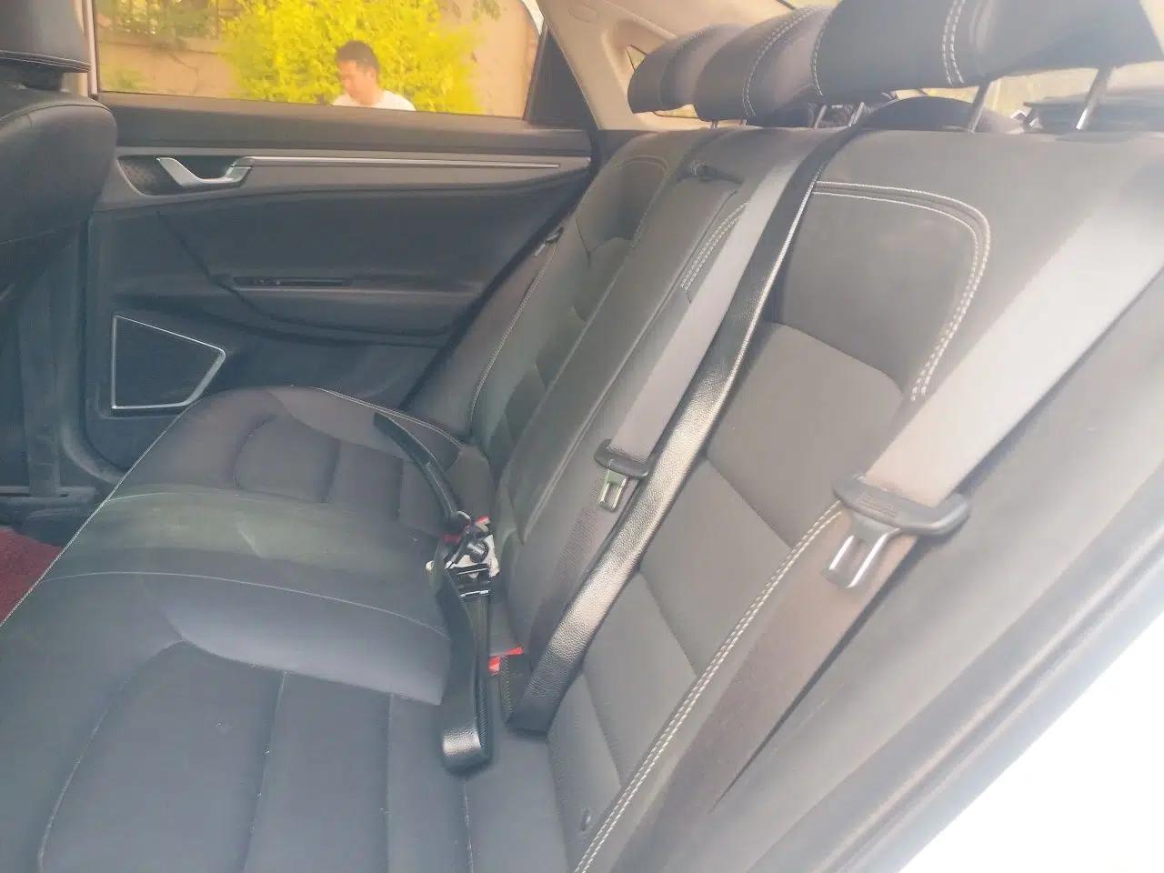 Geely Auto Emgrand GL 2018 1.8L Manual Elite Smart Connectivity Version — миниатюра 18