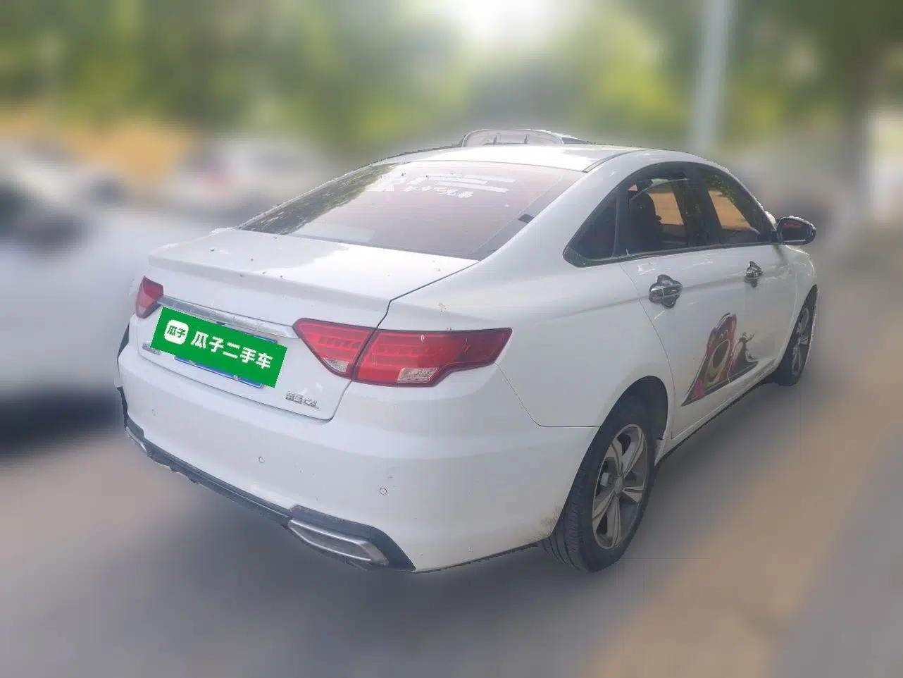 Geely Auto Emgrand GL 2018 1.8L Manual Elite Smart Connectivity Version — миниатюра 6