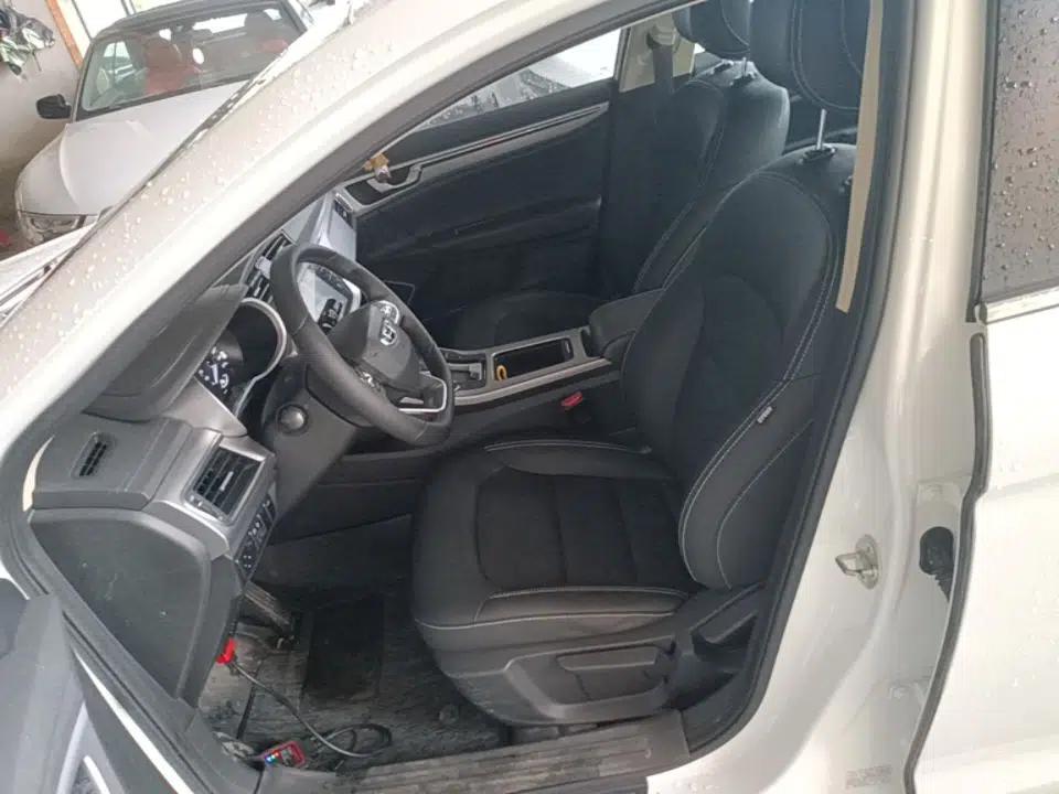 Geely Auto Emgrand GL 2019 1.4T CVT Elite Smart Edition — миниатюра 18