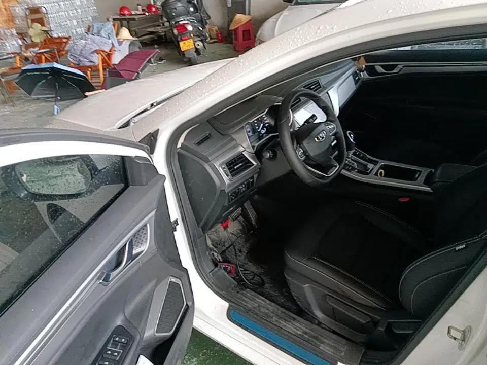 Geely Auto Emgrand GL 2019 1.4T CVT Elite Smart Edition — миниатюра 19