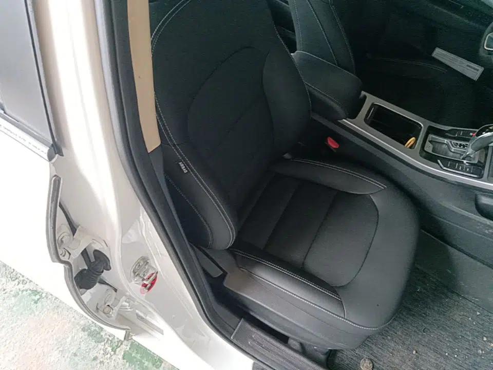 Geely Auto Emgrand GL 2019 1.4T CVT Elite Smart Edition — миниатюра 23