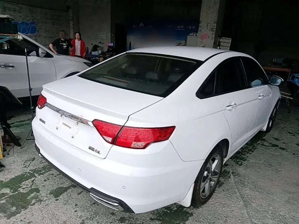 Geely Auto Emgrand GL 2019 1.4T CVT Elite Smart Edition — миниатюра 6