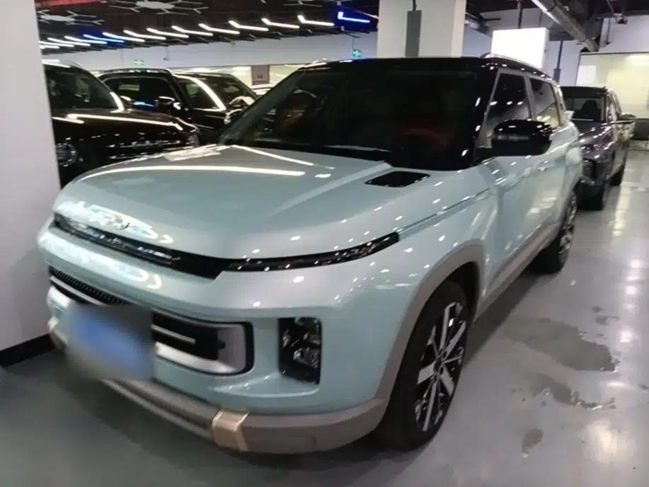 Geely Auto icon 2023 1.5TD Chocolate Smoothie Edition — миниатюра 1