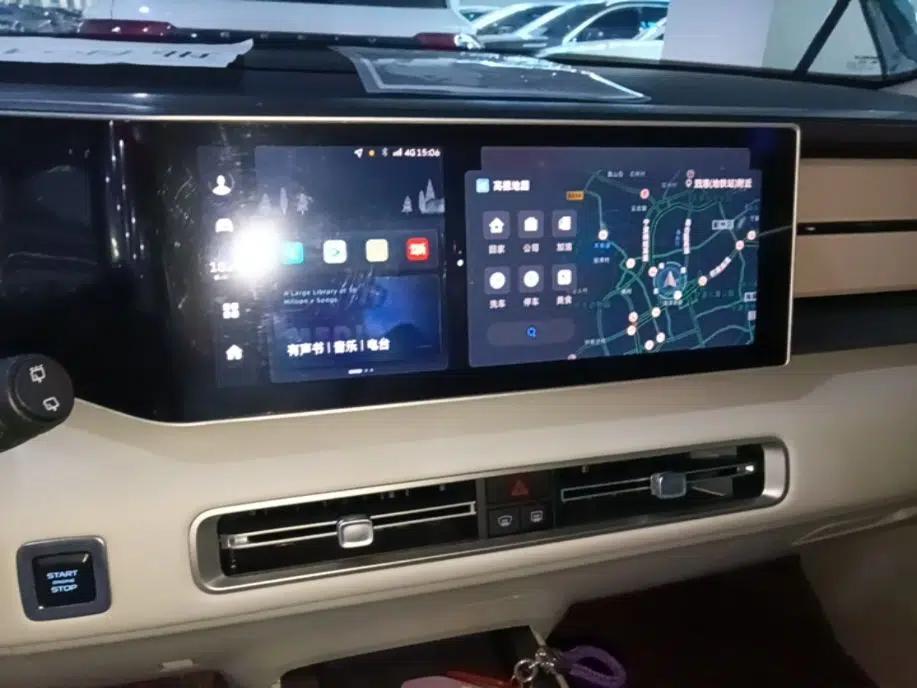 Geely Auto icon 2023 1.5TD Chocolate Smoothie Edition — миниатюра 16