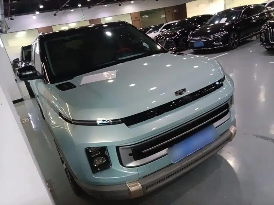 Geely Auto icon 2023 1.5TD Chocolate Smoothie Edition — миниатюра 3