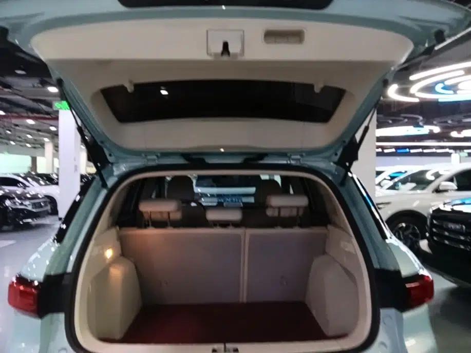 Geely Auto icon 2023 1.5TD Chocolate Smoothie Edition — миниатюра 22