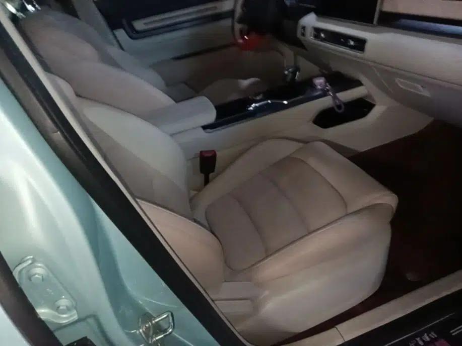 Geely Auto icon 2023 1.5TD Chocolate Smoothie Edition — миниатюра 23