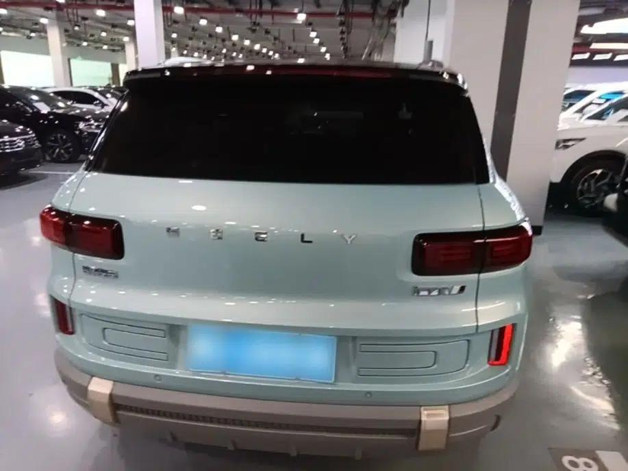 Geely Auto icon 2023 1.5TD Chocolate Smoothie Edition — миниатюра 5