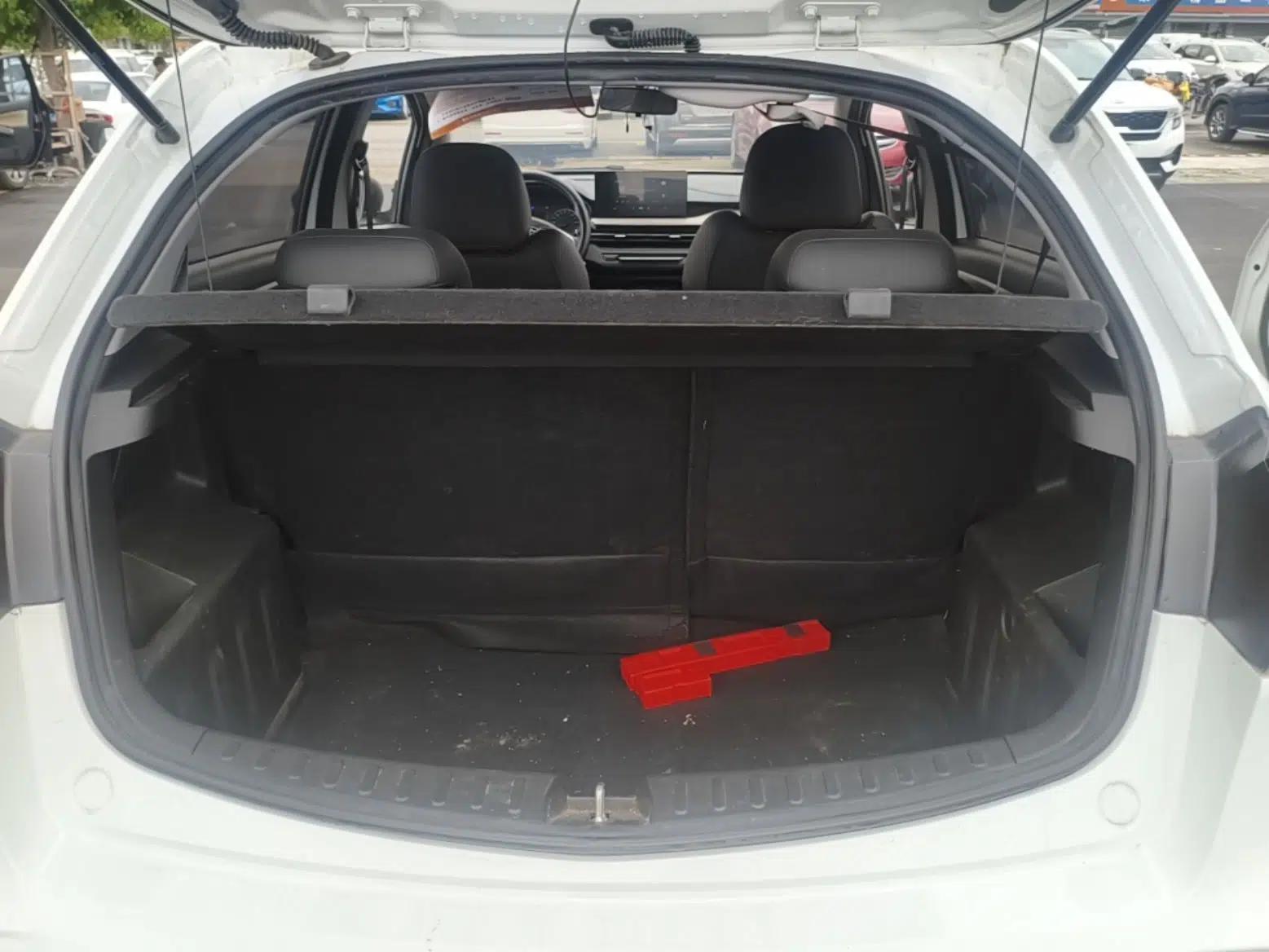 Geely Auto Vision X3 2021 PRO 1.5L Manual Elite Model — миниатюра 22