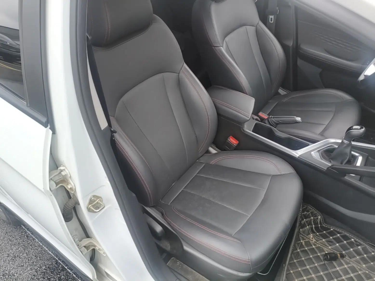 Geely Auto Vision X3 2021 PRO 1.5L Manual Elite Model — миниатюра 23