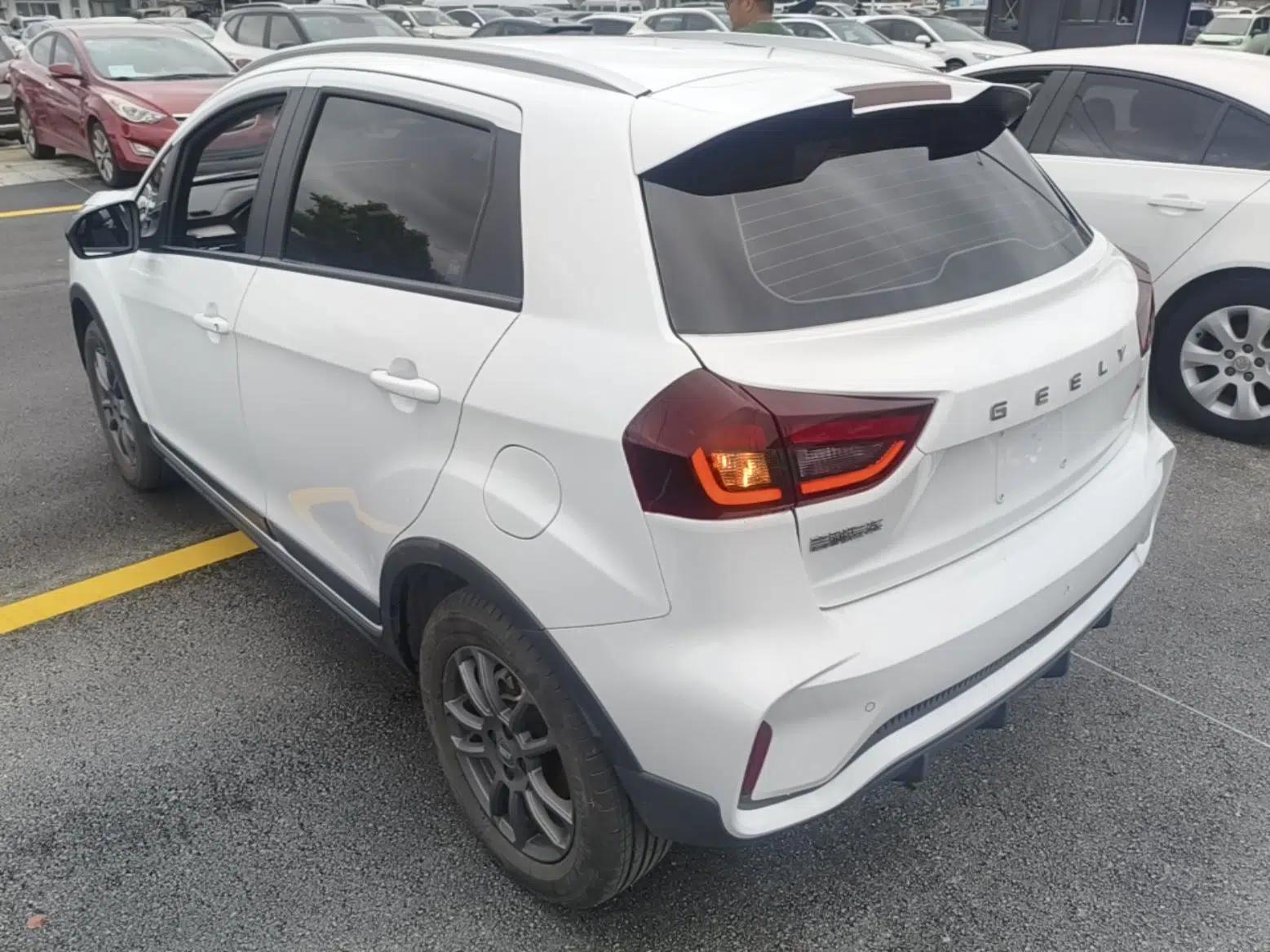 Geely Auto Vision X3 2021 PRO 1.5L Manual Elite Model — миниатюра 4