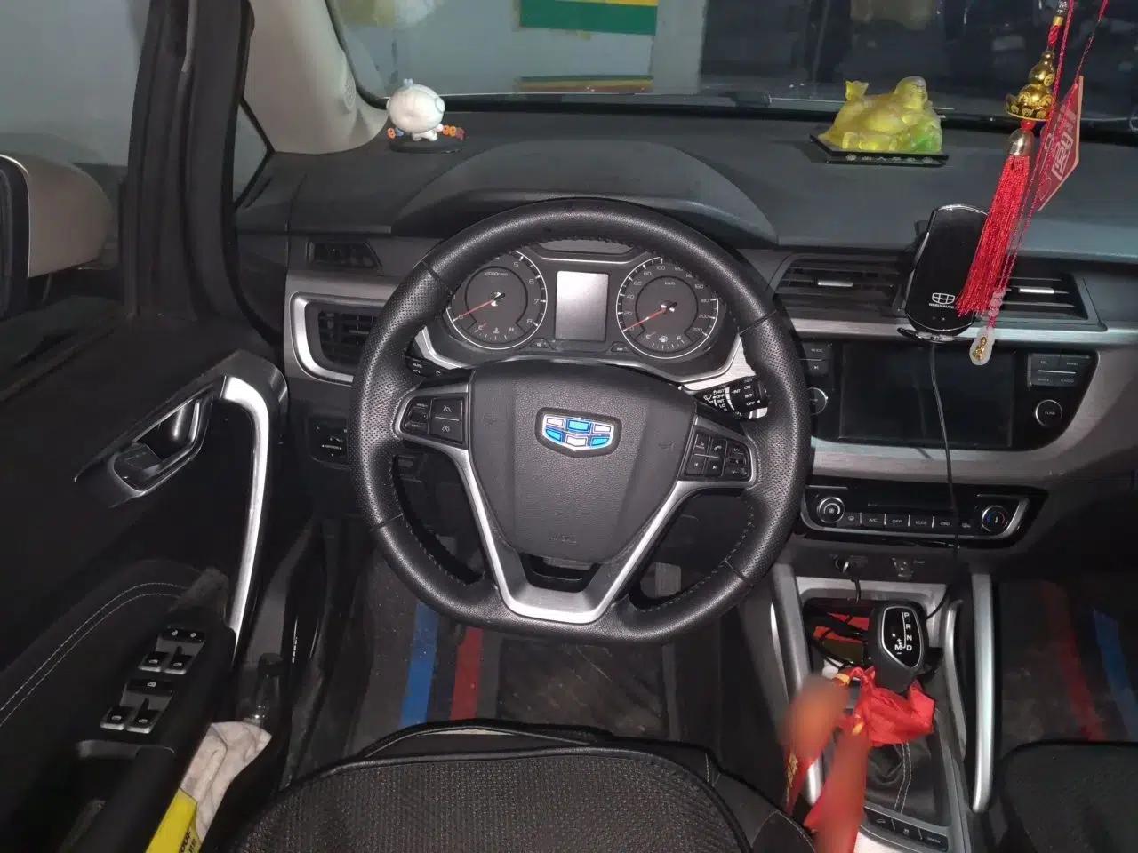 Geely Auto Vision X3 2017 1.5L Automatic Luxury Model — миниатюра 11